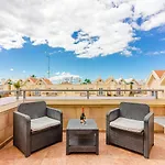 Yucca Park, Lovely, Quiet, 2 Bedroom, 70m2, Ocean Pool View!