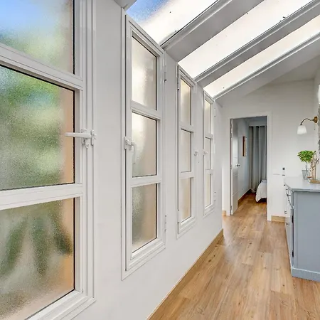 아파트 Yucca Park, Lovely, Quiet, 2 Bedroom, 70m2, Ocean Pool View! 아데제