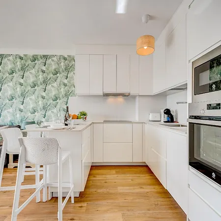 Apartamento Yucca Park, Lovely, Quiet, 2 Bedroom, 70m2, Ocean Pool View!