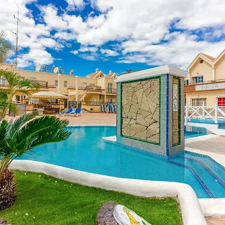 Yucca Park, Lovely, Quiet, 2 Bedroom, 70m2, Ocean Pool View!