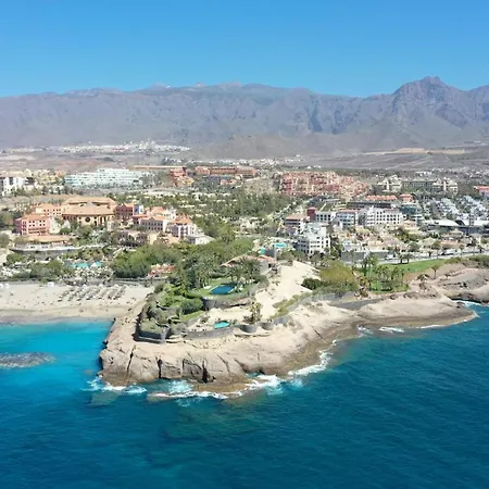 Yucca Park, Lovely, Quiet, 2 Bedroom, 70m2, Ocean Pool View! Apartmán