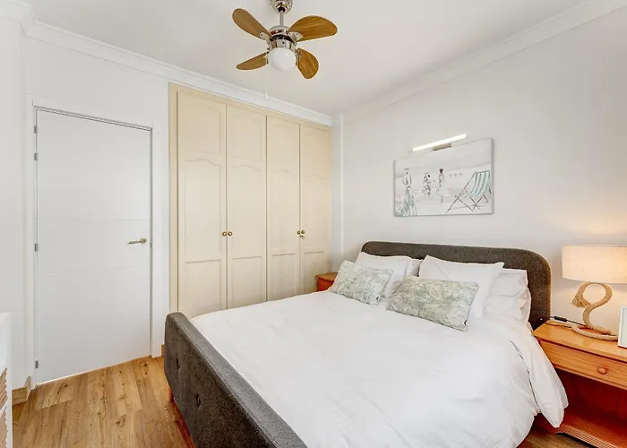 Apartment Yucca Park, Lovely, Quiet, 2 Bedroom, 70m2, Ocean Pool View!