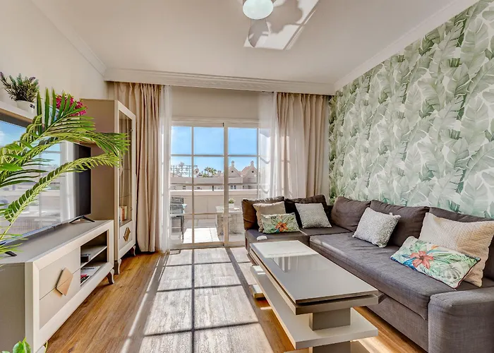 Yucca Park, Lovely, Quiet, 2 Bedroom, 70m2, Ocean Pool View! Apartment *